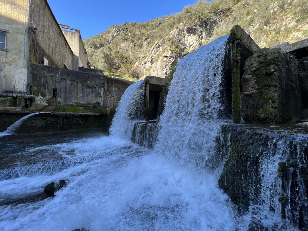 RIVERS - Casais, Portogallo