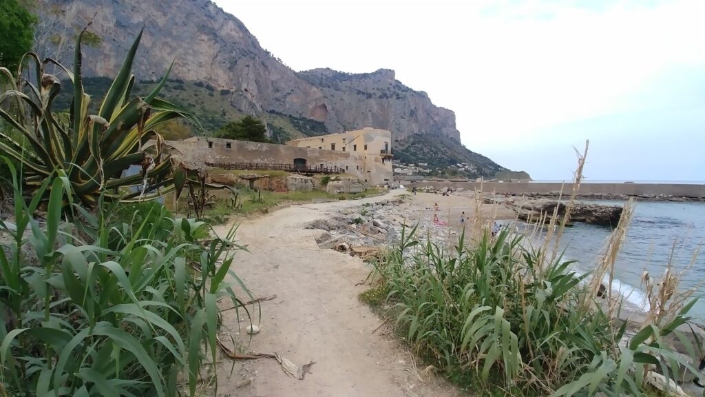 La Costa Nord, spiaggia di Vergine Maria