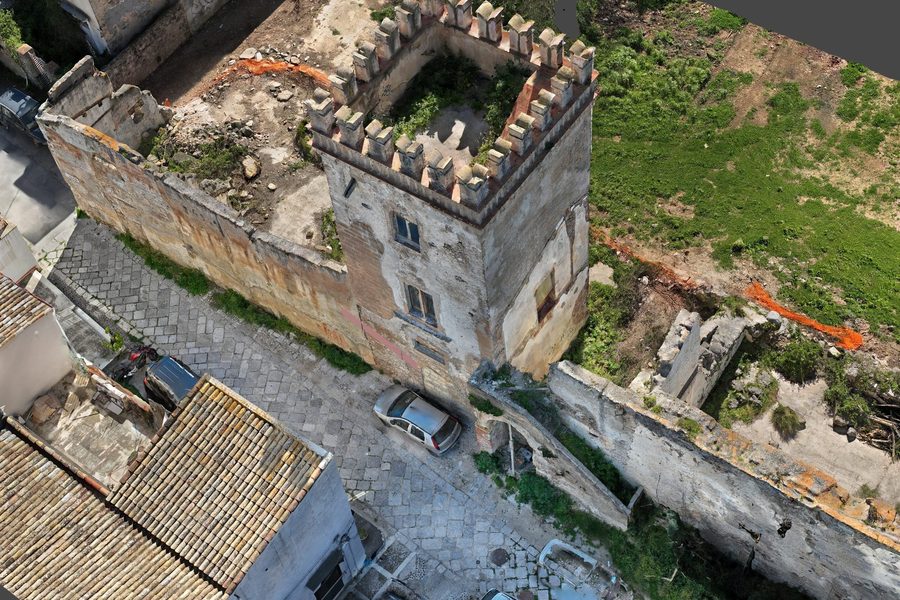 Vista da drone della Torre Milinciana e del suo contesto urbano a Boccadifalco